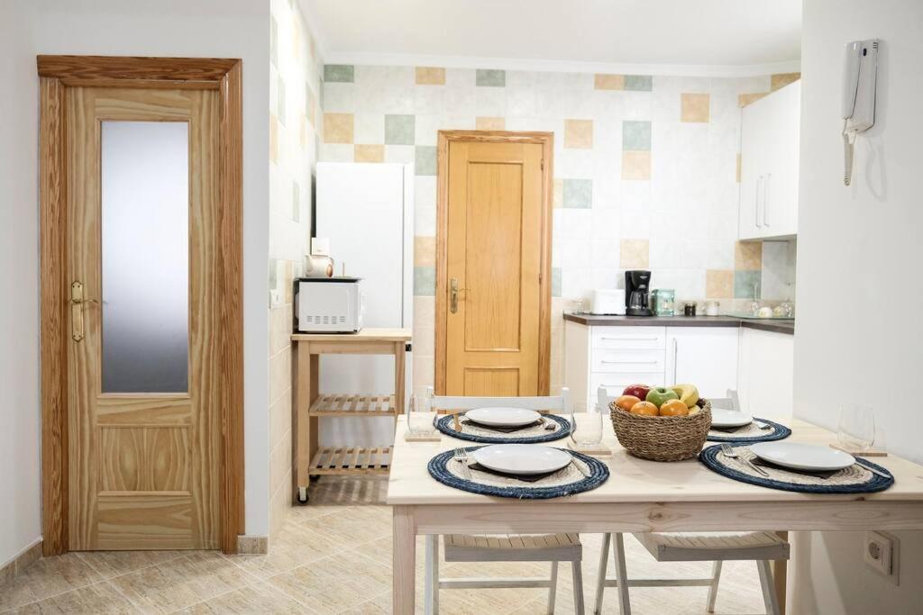 Apartamento A 100M Del Ayuntamiento 우엘바 외부 사진